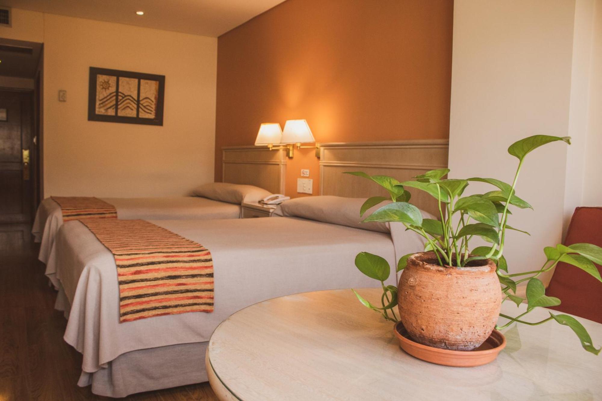 Casa Real Hotel Сальта Экстерьер фото